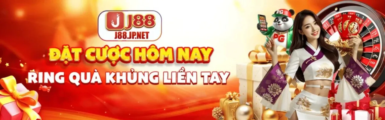 Sảnh casino Z888 sang trọng với các bàn chơi và ánh đèn rực rỡ
